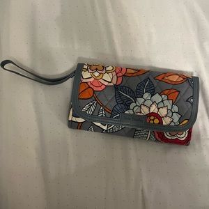 vera bradley wallet